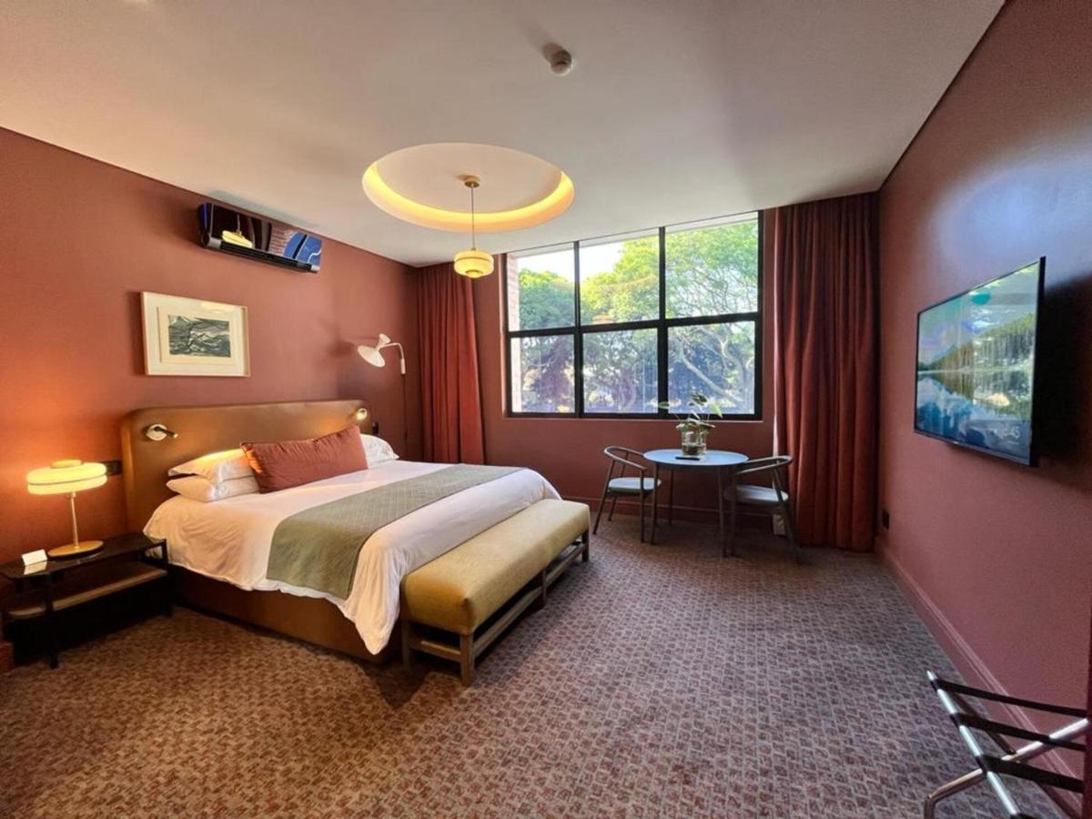 Home Suite Hotels Rosebank Йоханесбург Екстериор снимка