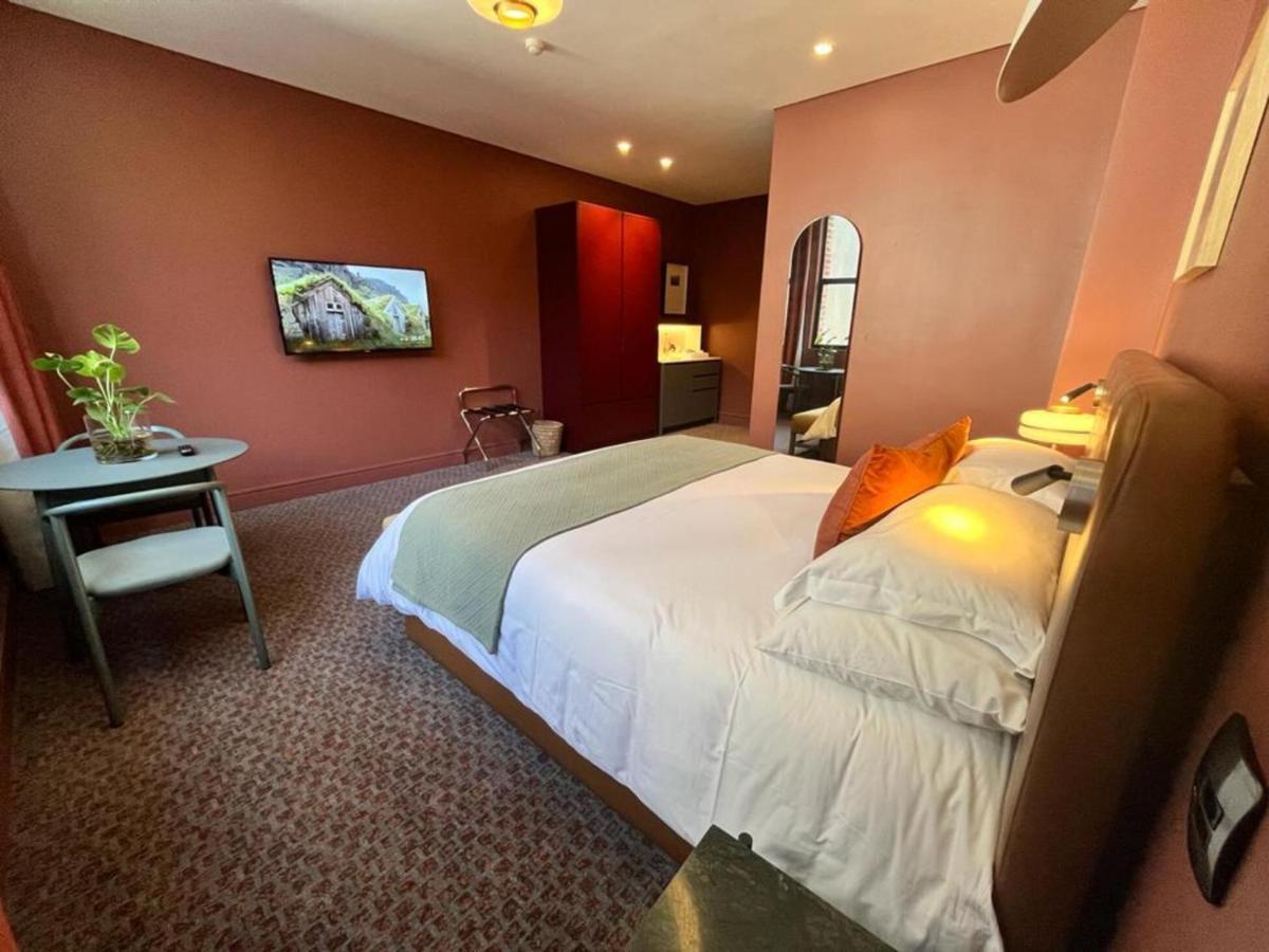 Home Suite Hotels Rosebank Йоханесбург Екстериор снимка
