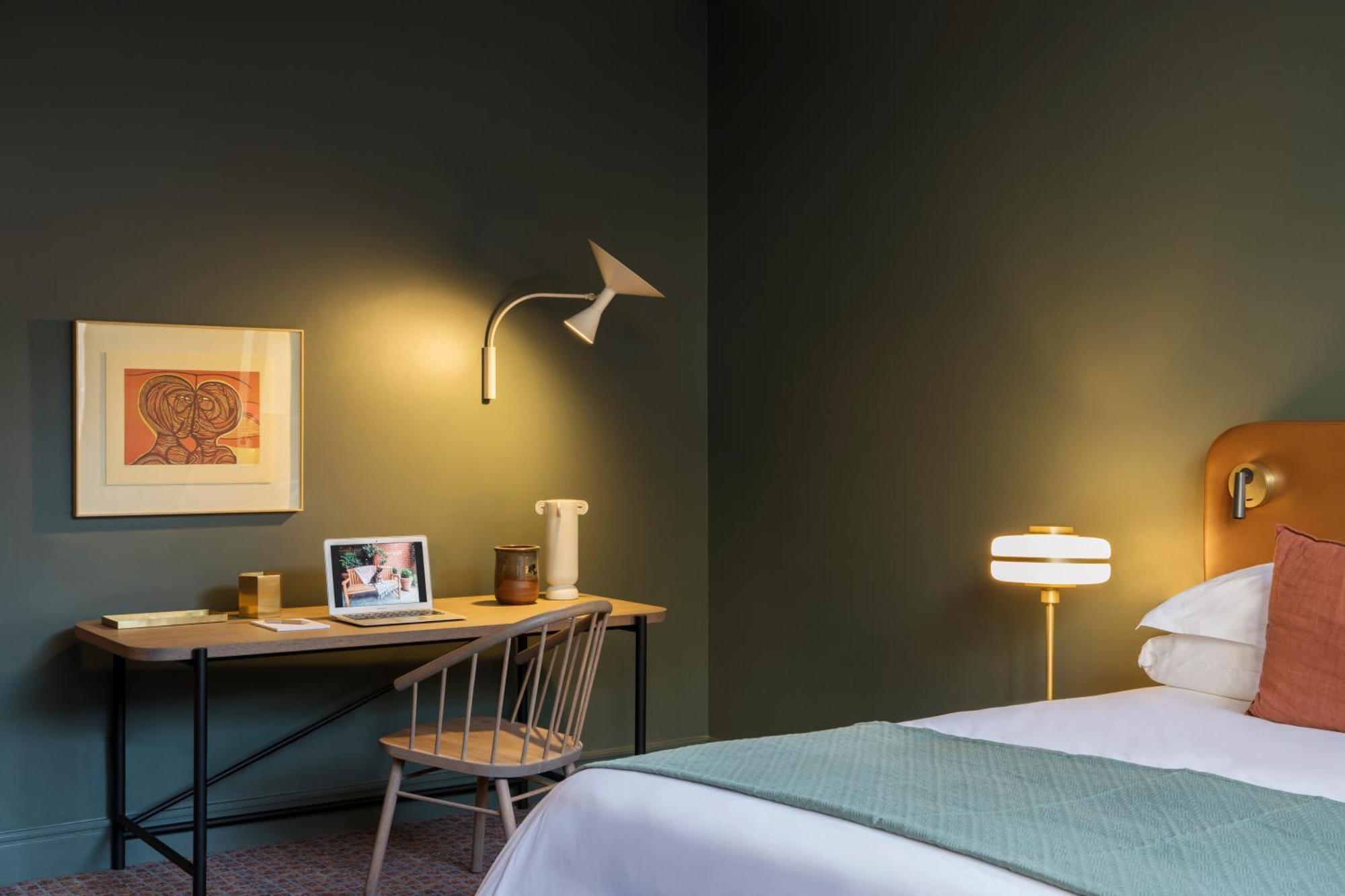 Home Suite Hotels Rosebank Йоханесбург Екстериор снимка