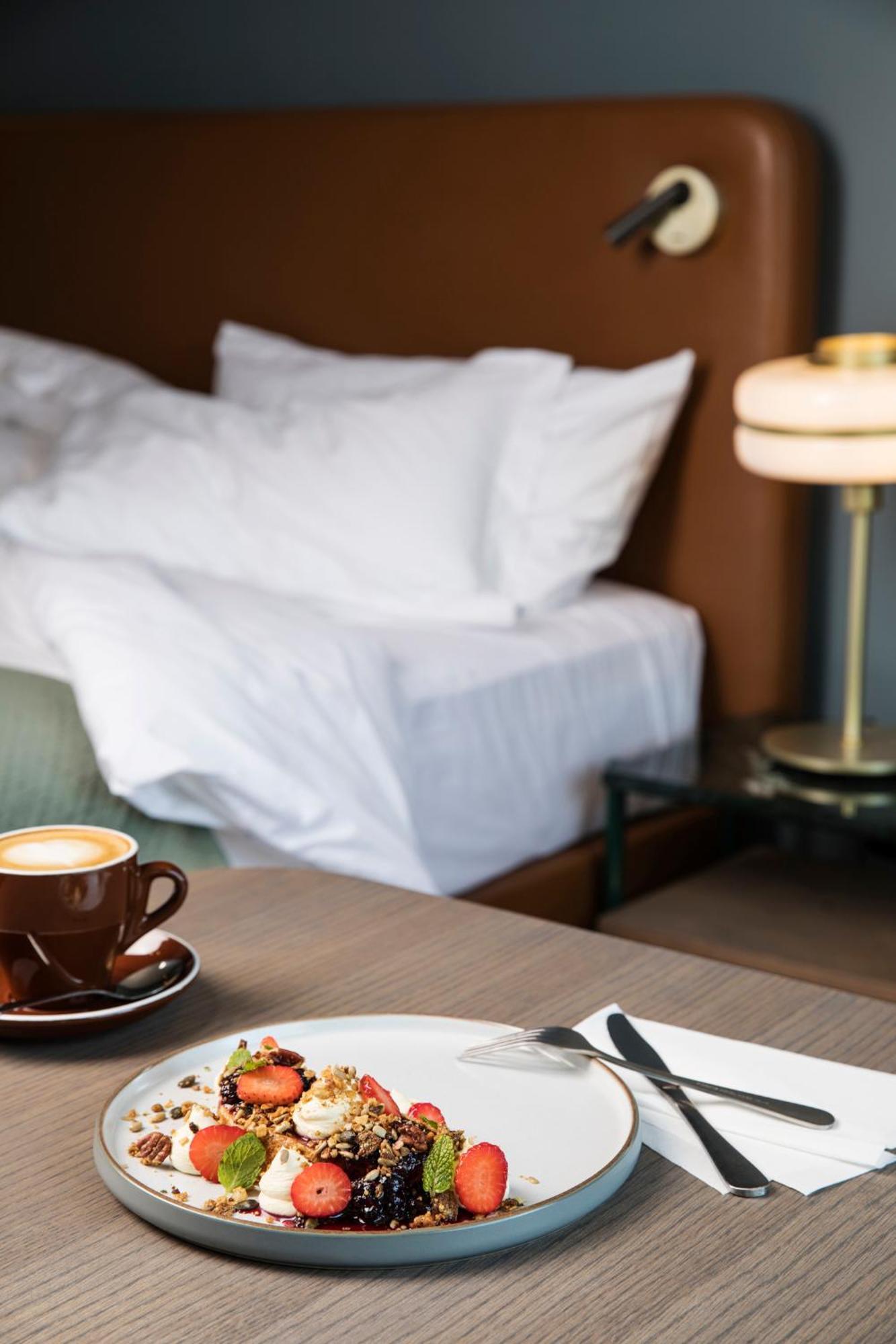 Home Suite Hotels Rosebank Йоханесбург Екстериор снимка