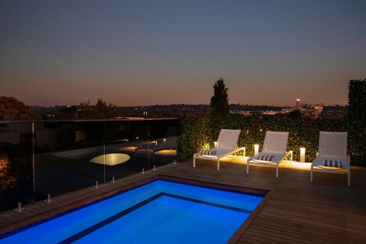 Home Suite Hotels Rosebank Йоханесбург Екстериор снимка