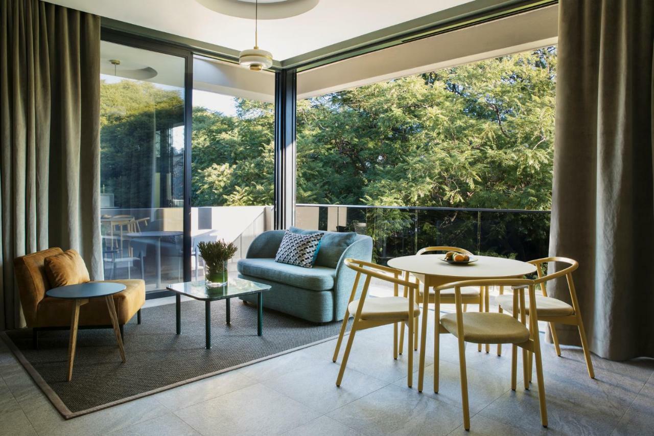 Home Suite Hotels Rosebank Йоханесбург Екстериор снимка