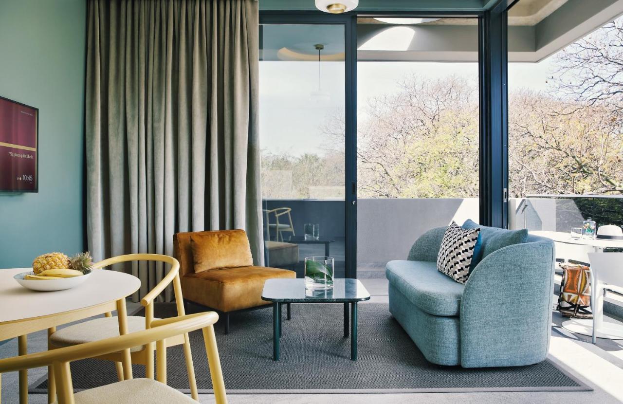 Home Suite Hotels Rosebank Йоханесбург Екстериор снимка
